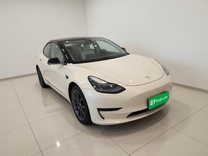 Model 3 2020 Standard Range RWD Upgraded photo 3