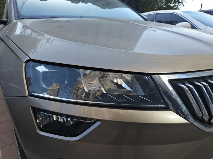 Karoq 2021 TSI280 Tech photo 7