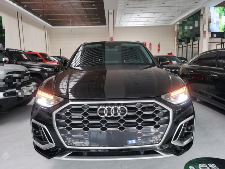 Q5L 2022 Facelift 45T Luxury Dynamic photo 2