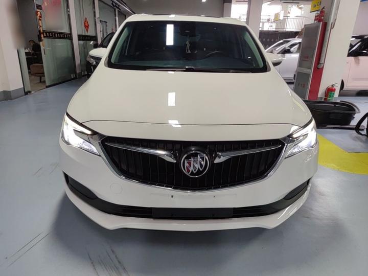 GL6 2019 18T 6-Seater Luxury China VI photo 2
