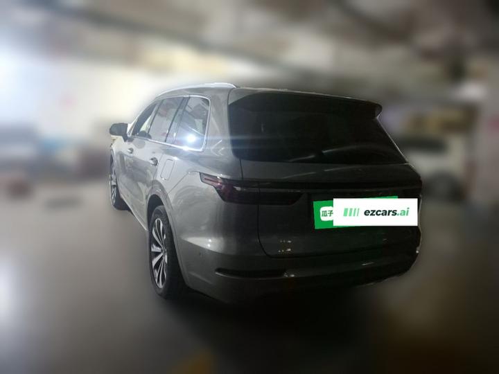 Li Auto ONE 2021 EREV 6-Seater photo 4