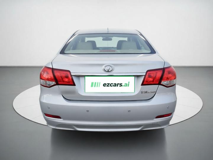 C30 2015 1.5L MT Comfort photo 5