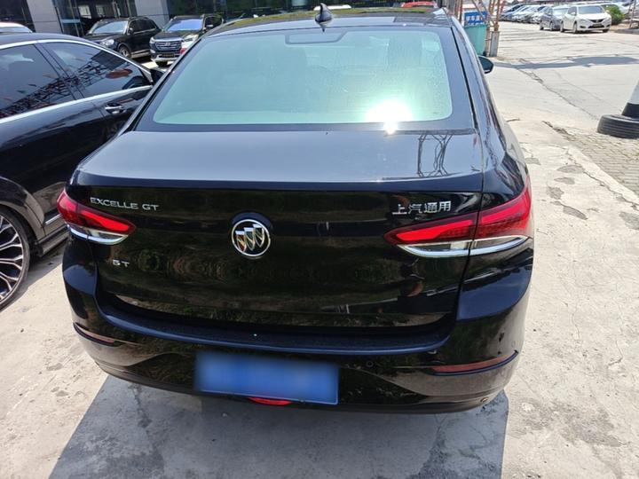 Excelle 2018 15T DCT Elite China V photo 3