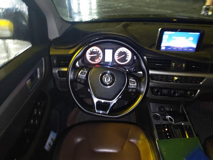 X6 2017 1.5T CVT Luxury photo 7