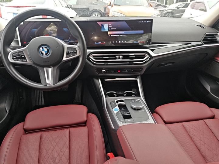 i3 2024 eDrive 40 L Sport Package photo 5