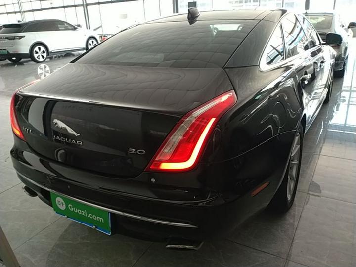 XJ 2016 XJL 3.0 SC RWD Business photo 3