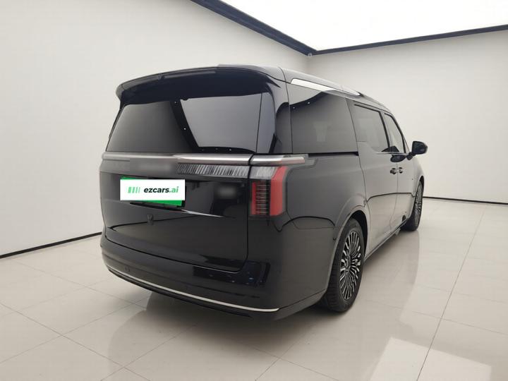 009 2024 6-Seater Executive AWD 108kWh photo 6