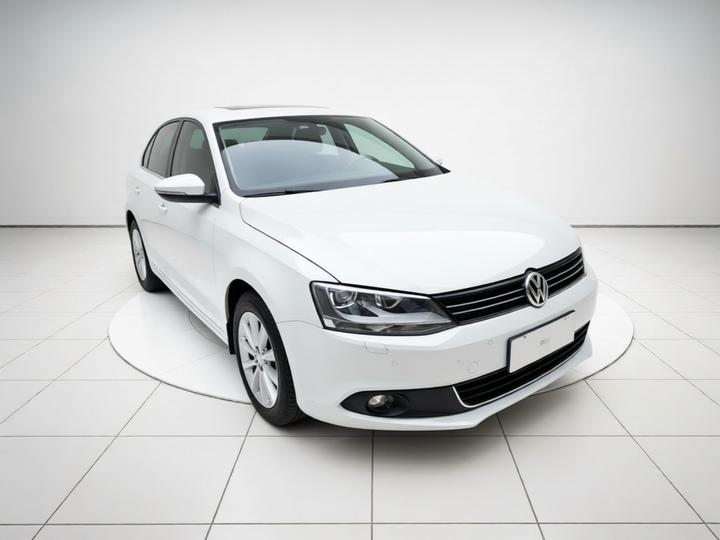 Sagitar 2014 Facelift 1.4TSI AT Luxury photo 3