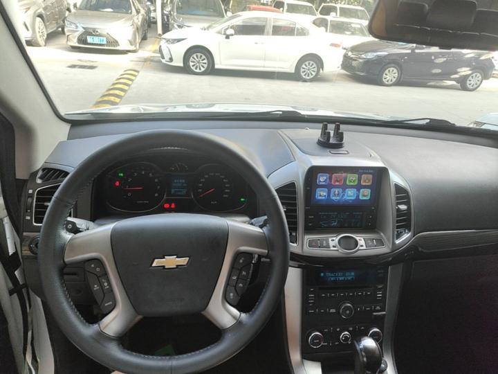 2015 2.4L AWD Flagship 7-Seater photo 5