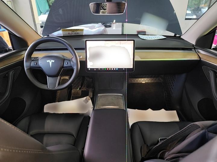 Model Y 2022 Facelift RWD photo 5