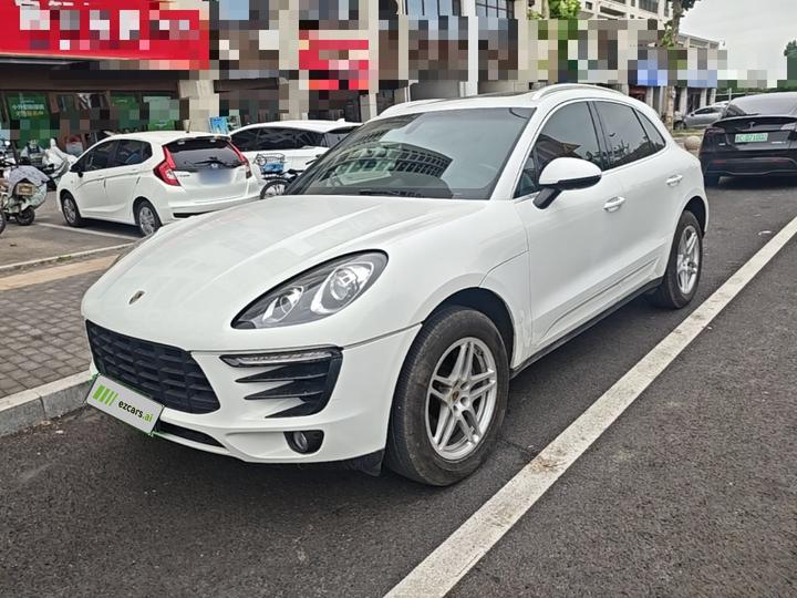 2016 Macan 2.0T