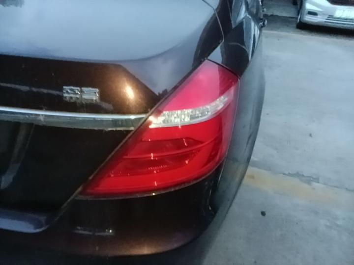 Emgrand 2017 Sedan 1.5L CVT photo 7