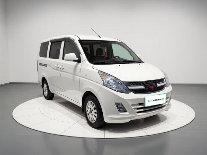 Wuling Rongguang V 2018 1.5L Standard photo 3