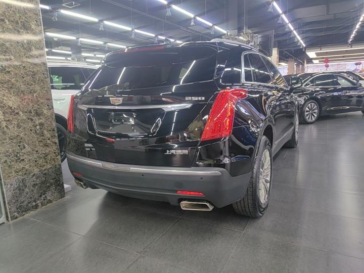 XT5 2018 25T Luxury photo 4