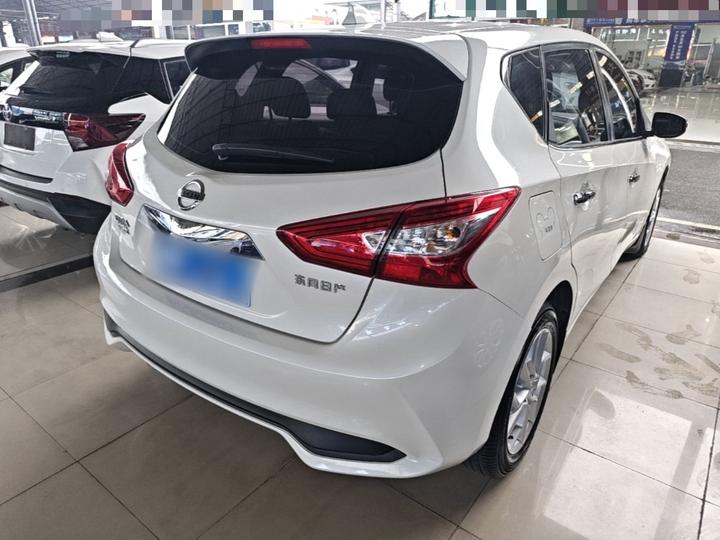 Tiida 2021 1.6L CVT photo 6