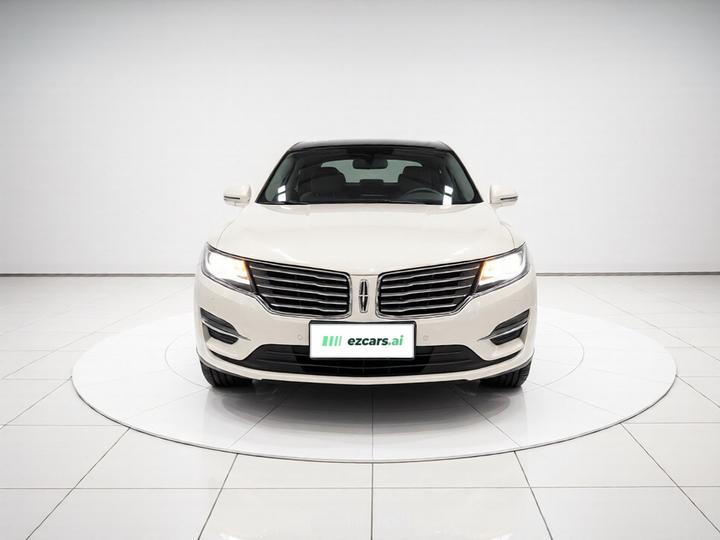 MKC 2017 2.0T RWD photo 2
