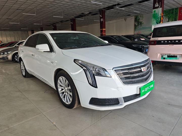 XTS 2018 28T Tech photo 3