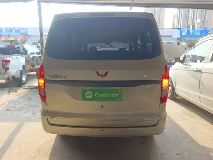 Wuling Hongguang V 2022 1.5L LAR photo 3