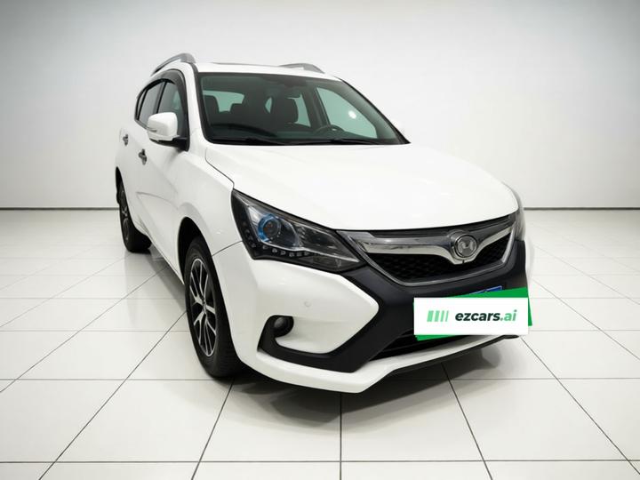 Song 2016 1.5TI MT Luxury photo 3