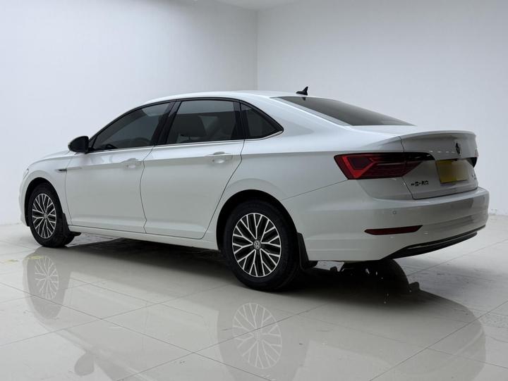 Sagitar 2021 200TSI DSG Comfort Connected photo 6