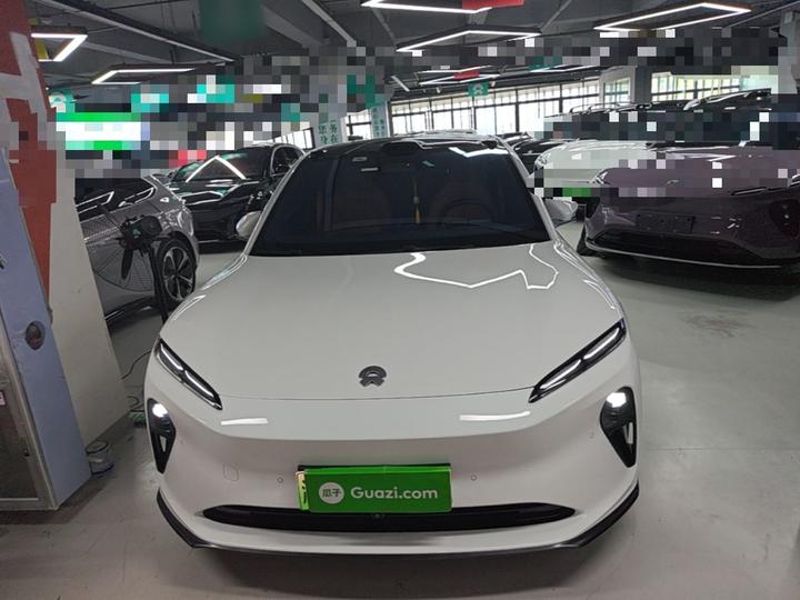 ET5T 2023 75kWh Touring photo 2