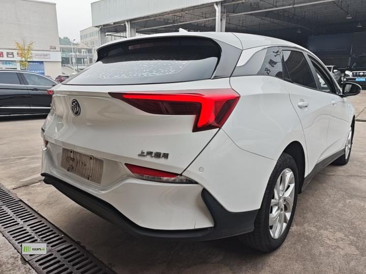 6 2023 Facelift 430km photo 4