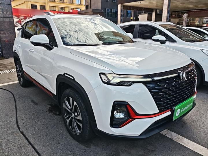 CS35PLUS 2021 Facelift NE 1.4T DCT Luxury photo 3