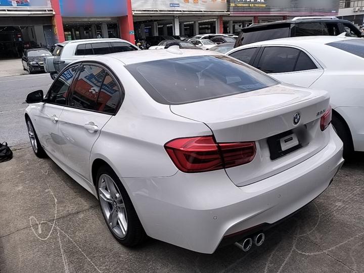 3 Series 2018 320i M Sport Package photo 4