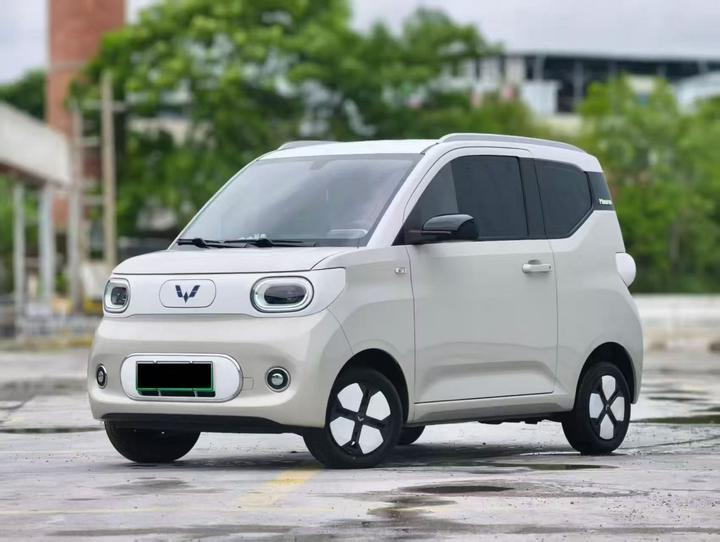 Hongguang MINIEV 2024 3rd Gen 215km Advanced