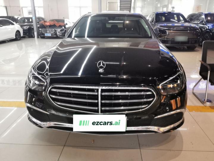 E-Class EV 2023 E 350 e L PHEV photo 2