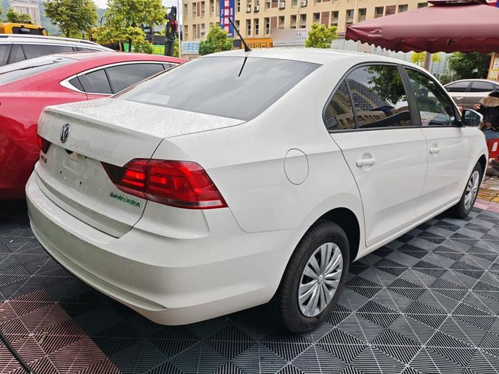 Santana 2021 1.5L MT photo 4
