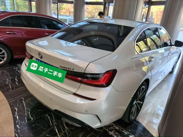 3 Series 2022 320Li M Sport Package photo 7