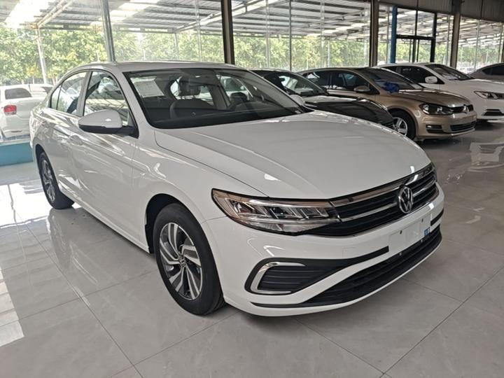 Bora 2026 200TSI DSG photo 3
