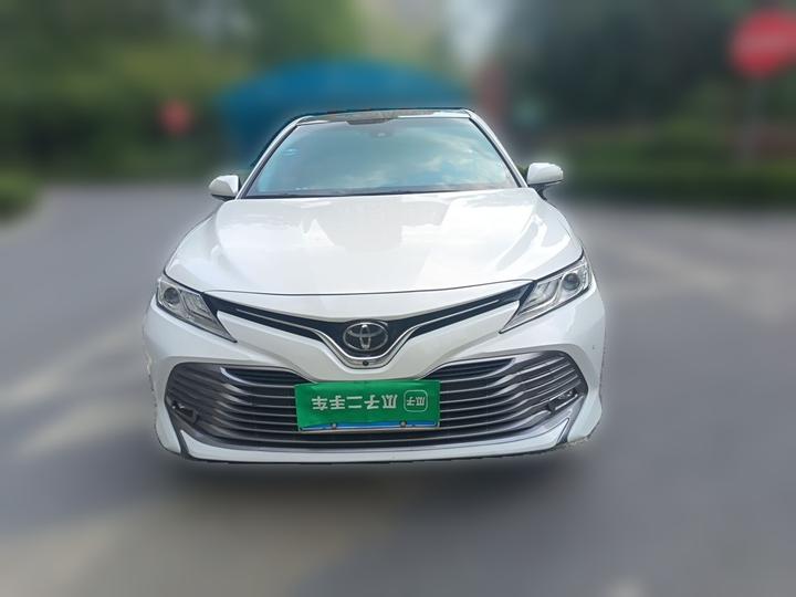 Camry 2018 2.5G Luxury photo 2