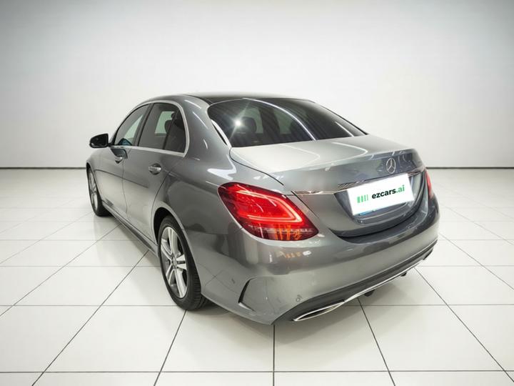 C-Class 2019 C 260 L Sport photo 4