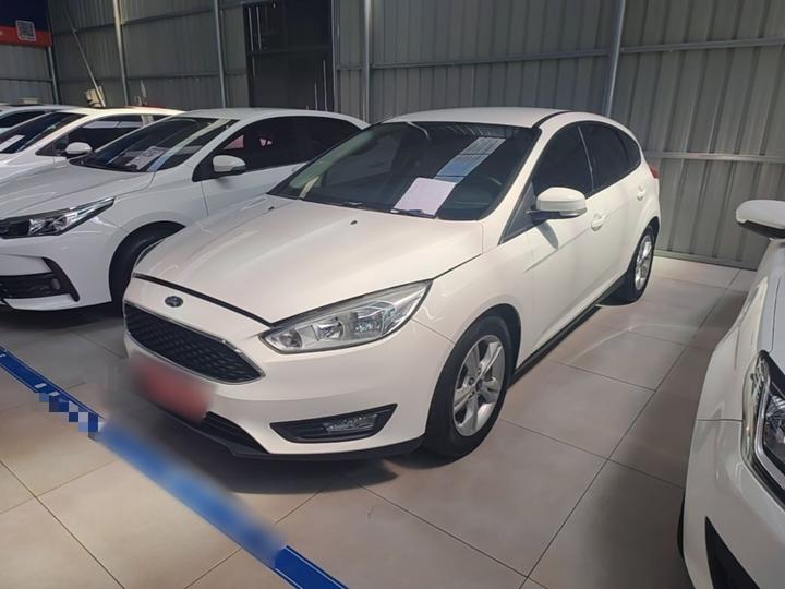 Focus 2017 Hatchback 1.6L AT Comfort