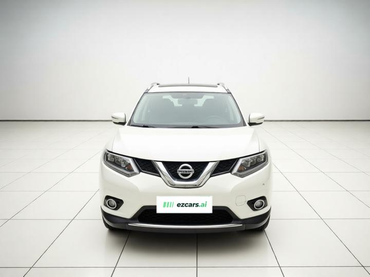 X-Trail 2014 2.5L CVT Luxury 4WD photo 2