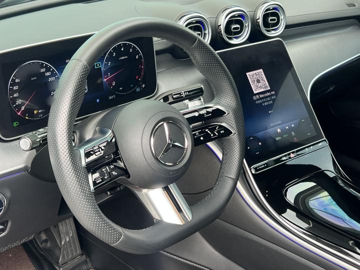 C-Class 2023 Facelift C 260 L Sport photo 6