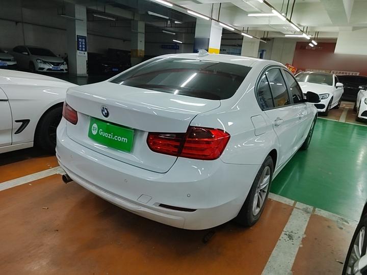 3 Series 2014 320i Progressive photo 6