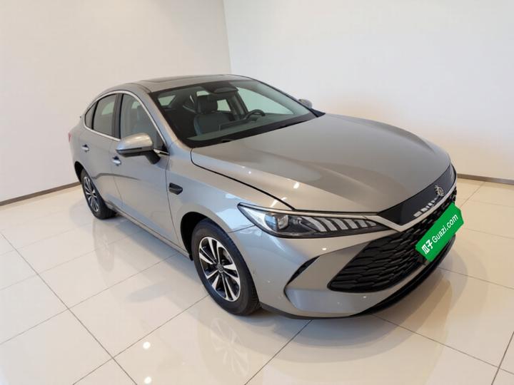 Qin PLUS 2025 DM-i ADAS 120KM photo 3