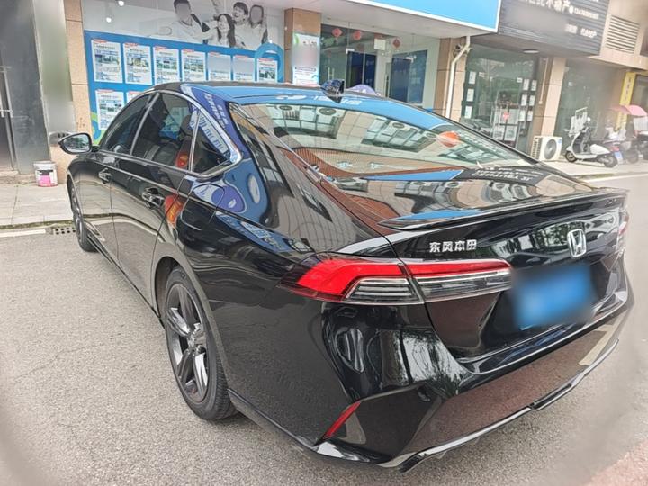 2023 260TURBO photo 4