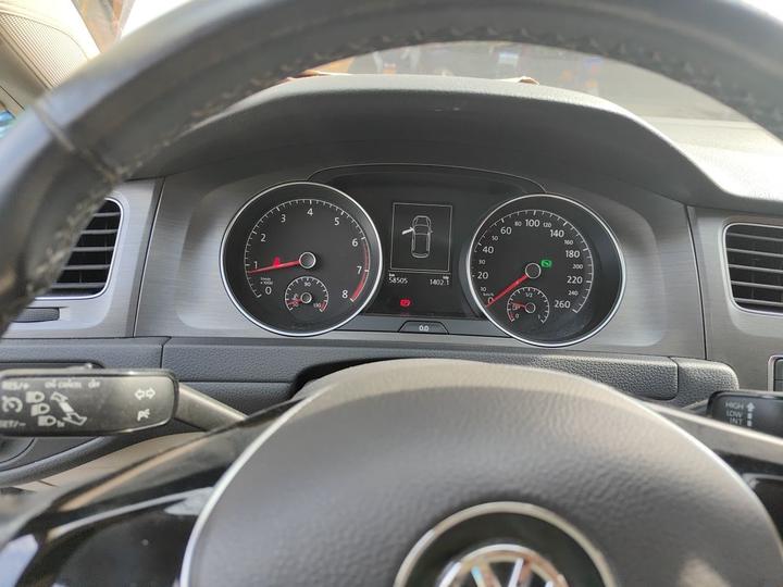 Golf 2014 1.6L AT Comfort photo 2