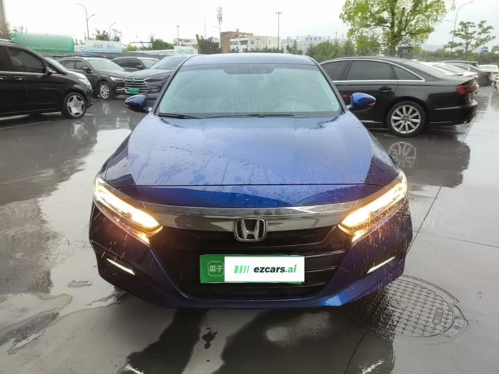 Accord 2018 260TURBO Elite China VI photo 2