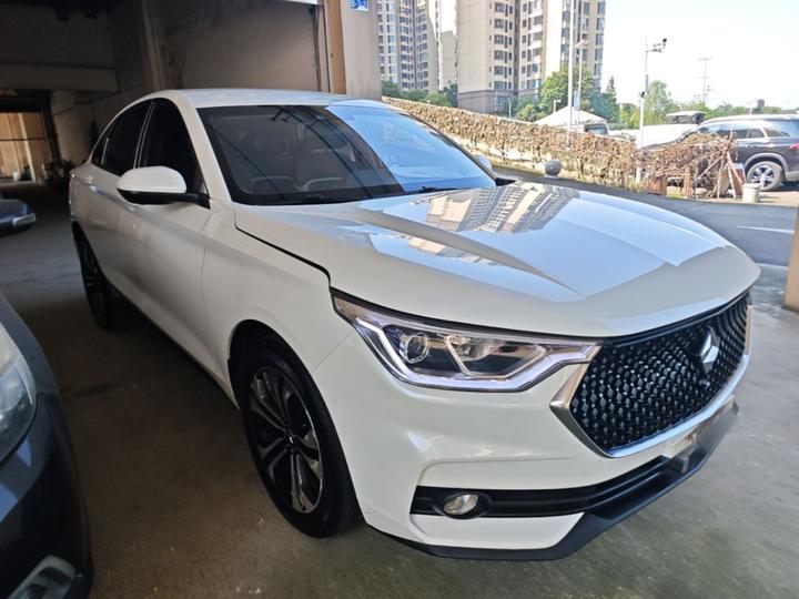 RC-6 2019 1.5T CVT 24 Premium photo 3