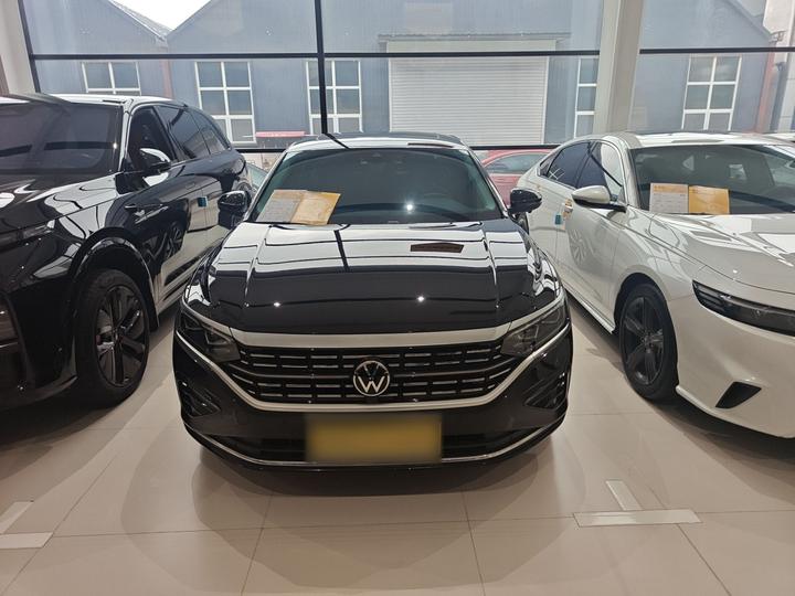 Passat 2022 330TSI Luxury photo 2