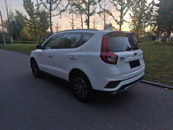 Vision X6 2018 1.8L MT 4G Luxury photo 7