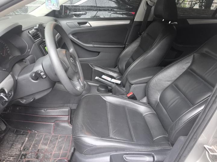 Sagitar 2012 1.6L AT Comfort photo 7