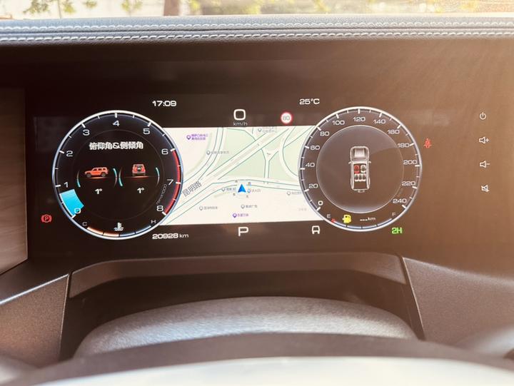 300 2023 Off-road 2.0T photo 7