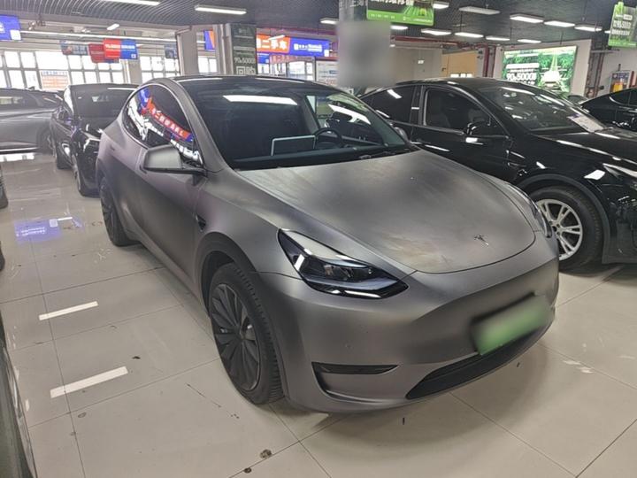 Model Y 2022 Facelift RWD photo 3