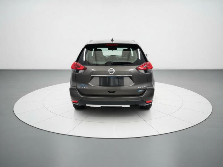 X-Trail 2017 2.0L CVT Comfort 2WD photo 5